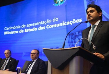 Juscelino Filho toma posse como novo ministro das Comunicações