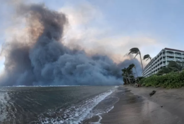 Incêndios florestais destruíram cidade de Lahaina - Foto: Dustin Johnson/via REUTERS